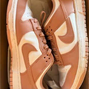 Nike low Dunks women Blush rose and white Sneakers